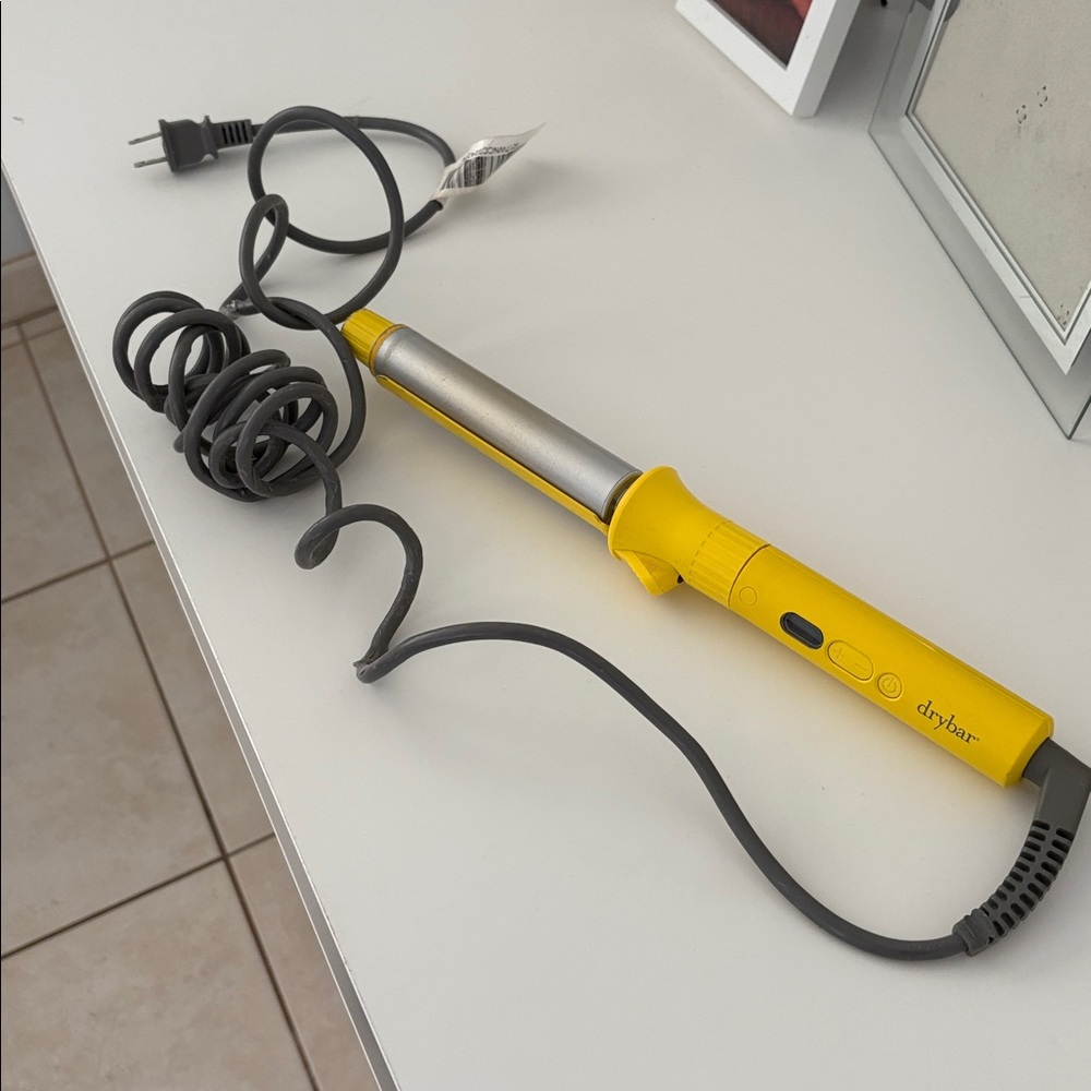 Drybar Vibrant Yellow Styling Wand